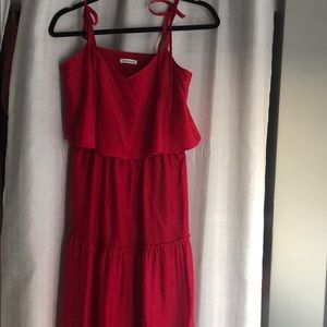 Silk club Monaco tiered red dress